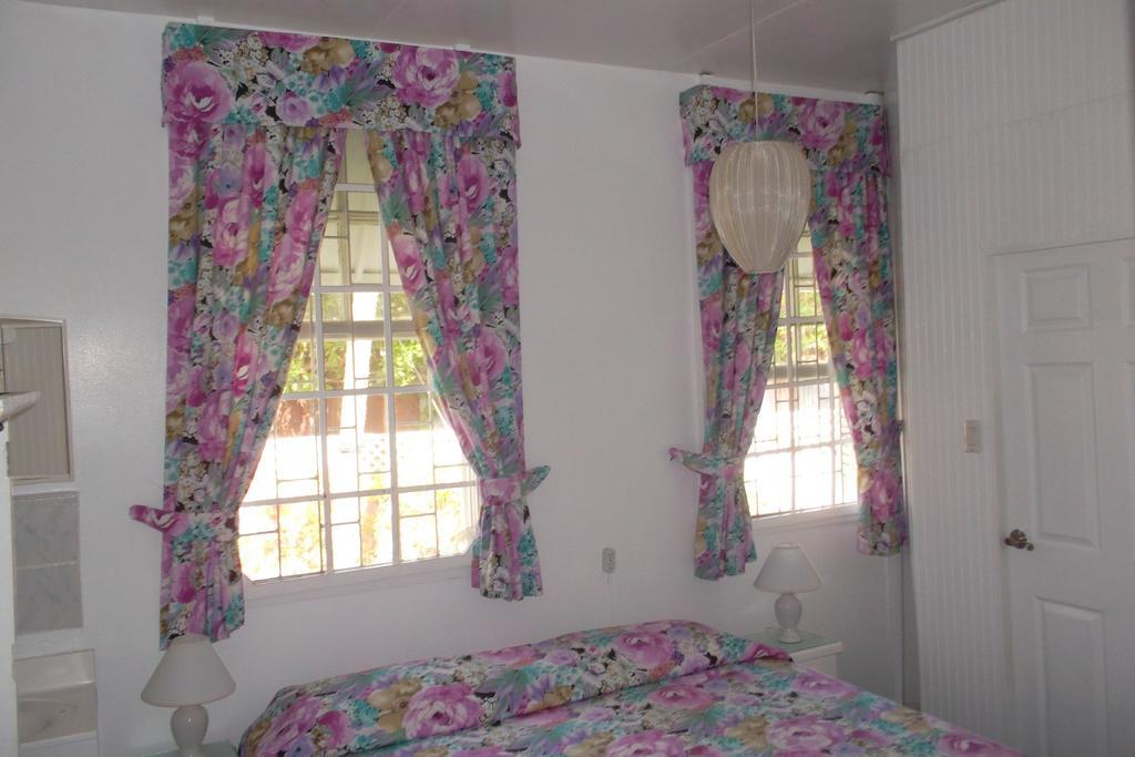Beach Guest House Cleverdale 브리지타운 객실 사진